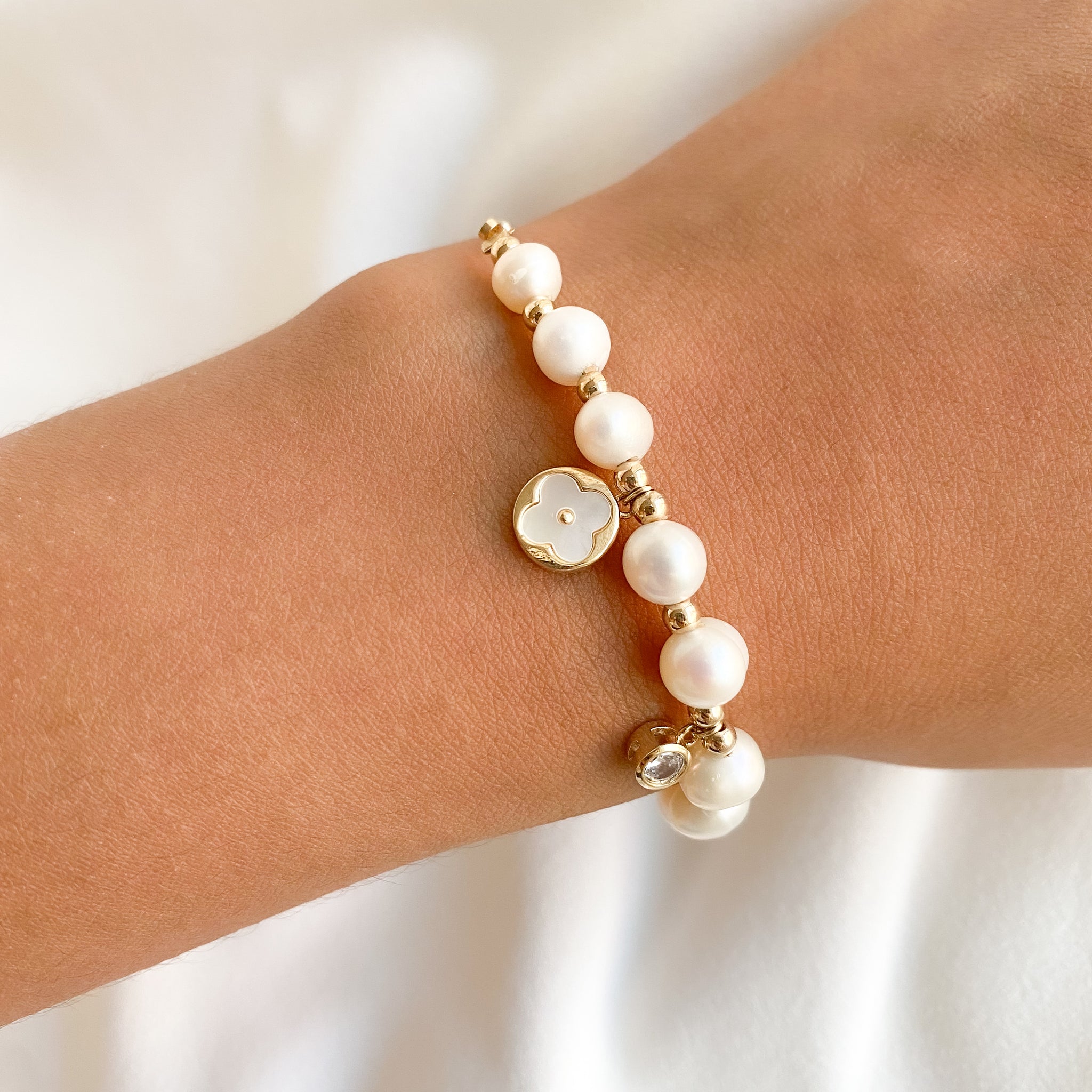 PULSERA GOLD REGULABLE MIREYA
