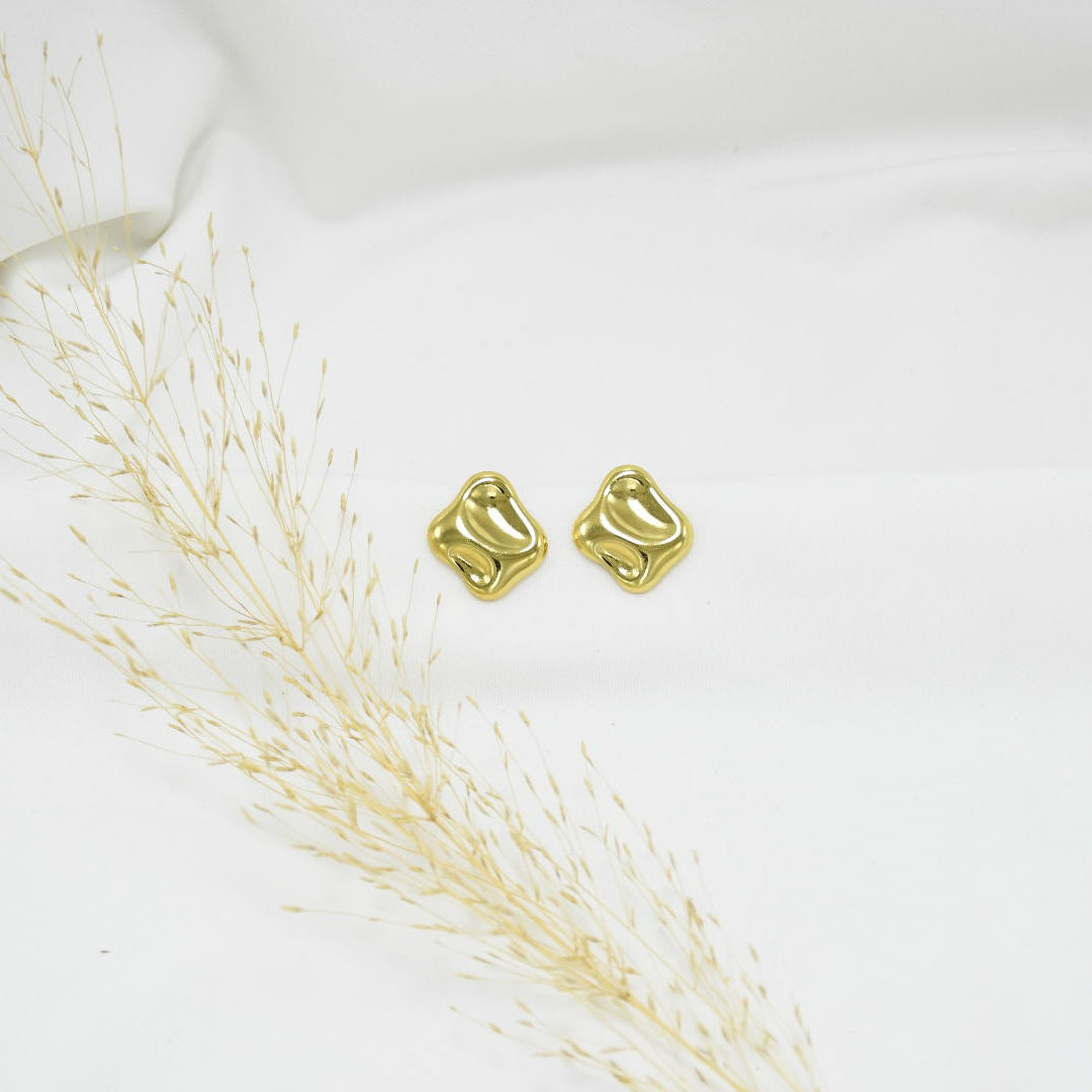 ARETES CHUNKY GOLD GIORGIA
