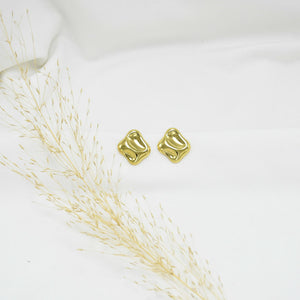 ARETES CHUNKY GOLD GIORGIA