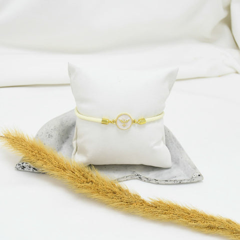 PULSERA DE HILO CREMA HOLY