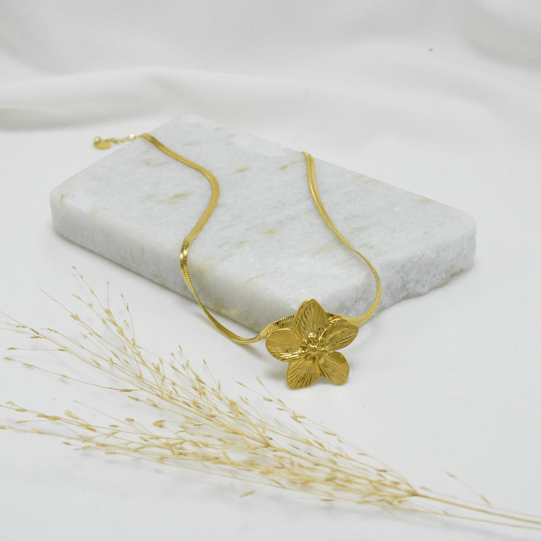 COLLAR GOLD CHUNKY DAYSI