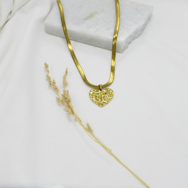 COLLAR GOLD CHUNKY HURT LOVE