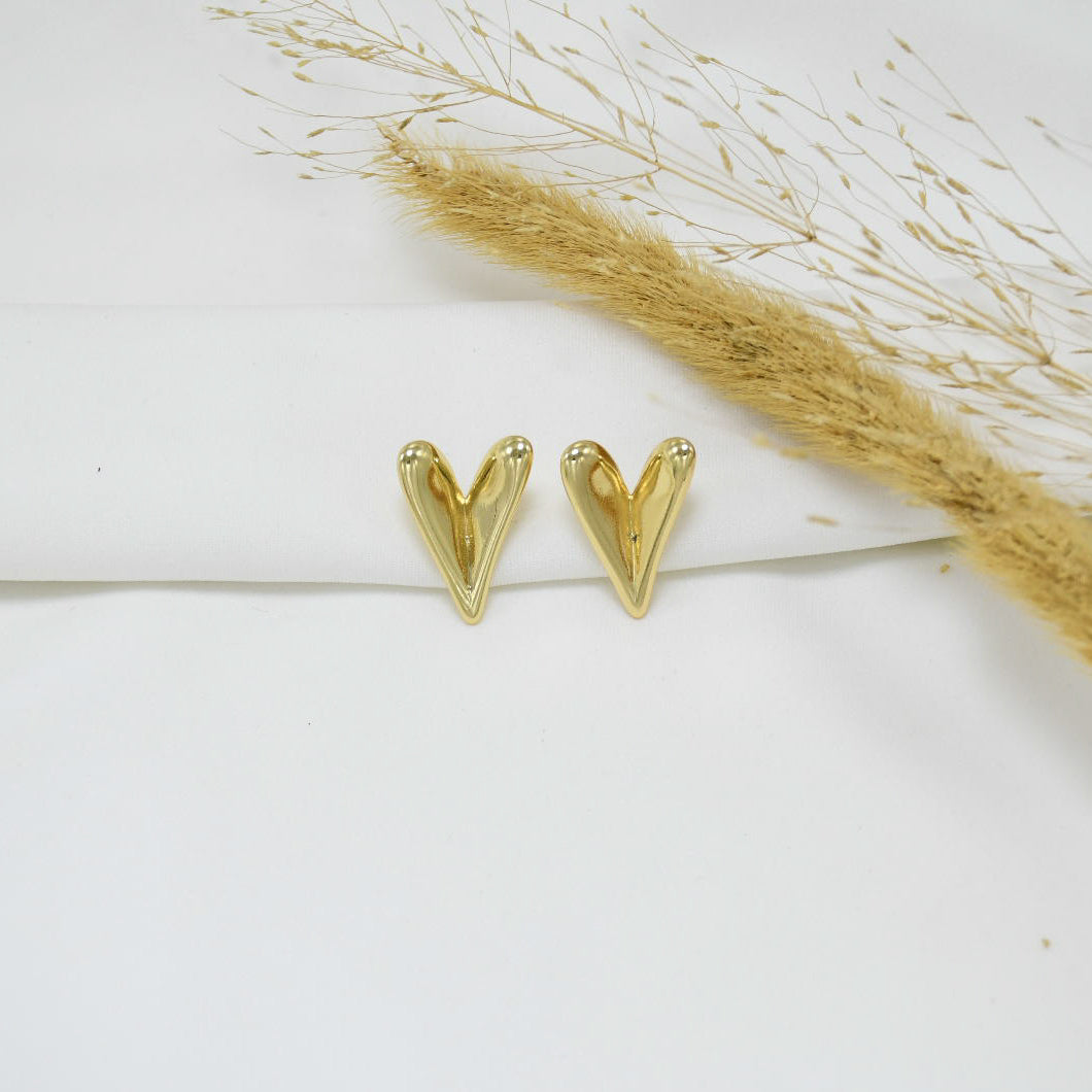 ARETES CHUNKY GOLD KYAN