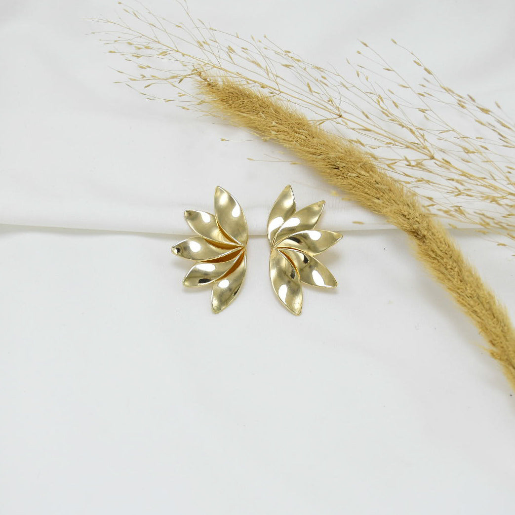 ARETES CHUNKY GOLD LAURA