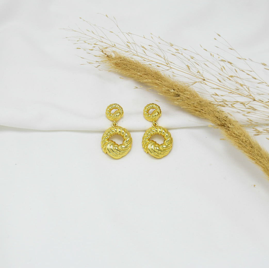 ARETES CHUNKY GOLD ALEXANDRA