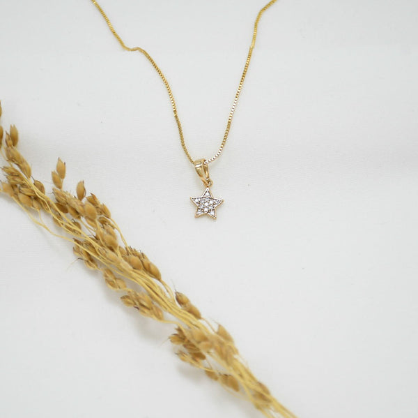 CADENA GOLD ANDREA