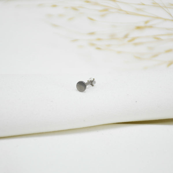 PIERCING DE TITANIO SILVER IRIS