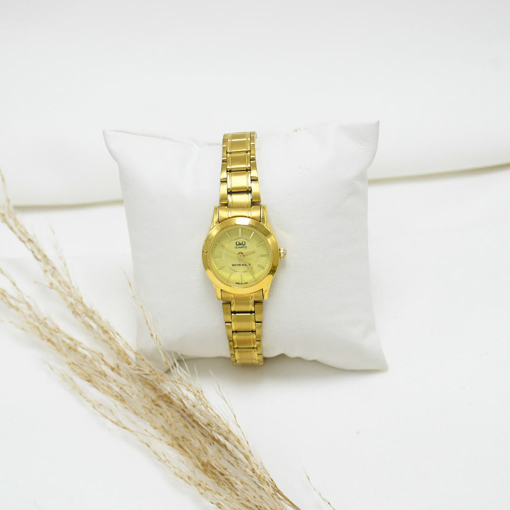 RELOJ DE MUJER GOLD Q&Q DEJANIRA