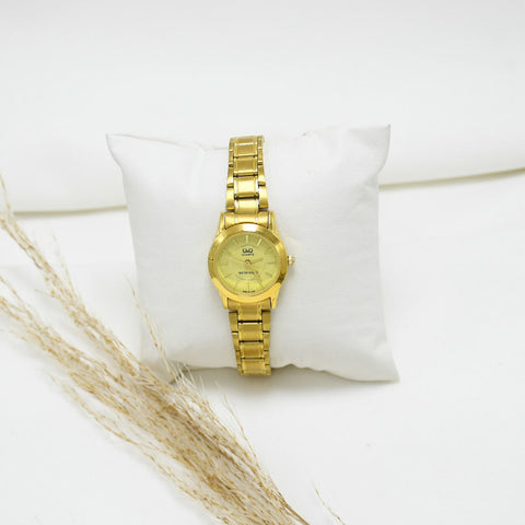 RELOJ DE MUJER GOLD Q&Q DEJANIRA