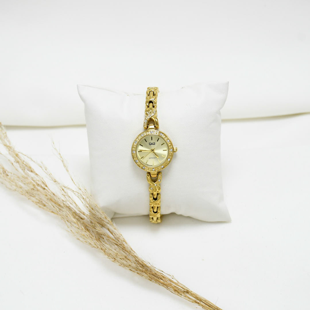 RELOJ DE MUJER GOLD BLACK Q&Q DESIRÉ