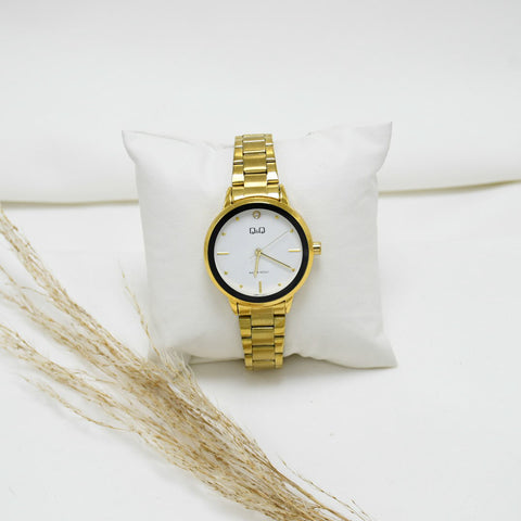 RELOJ DE MUJER GOLD BLACK Q&Q GRECIA