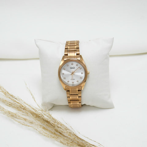 RELOJ DE MUJER GOLD BLACK Q&Q LAUREL
