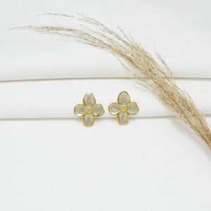 ARETES GOLD EFECTO NÁCAR LOVE VI