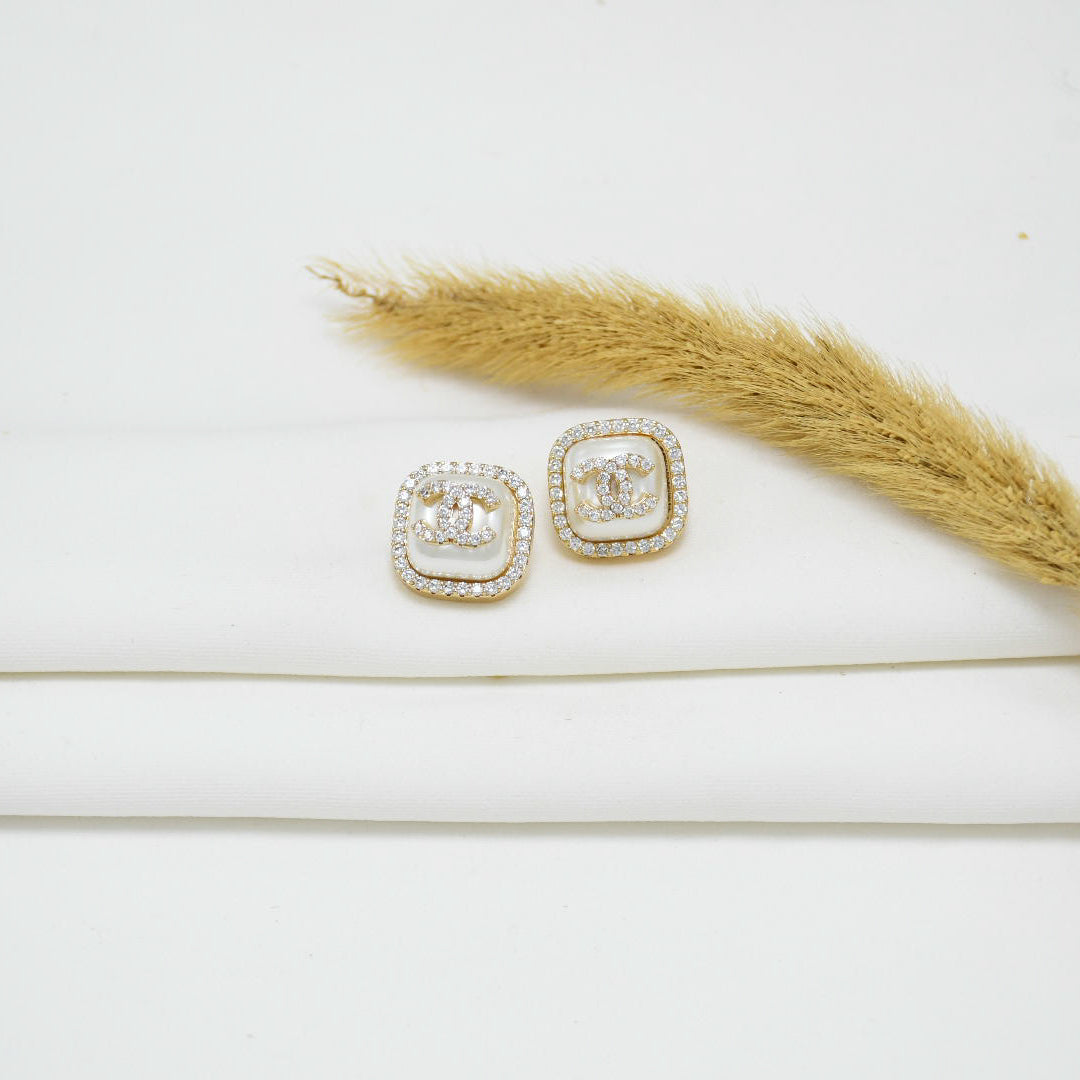 ARETES DELUXE GOLD LAVINIA