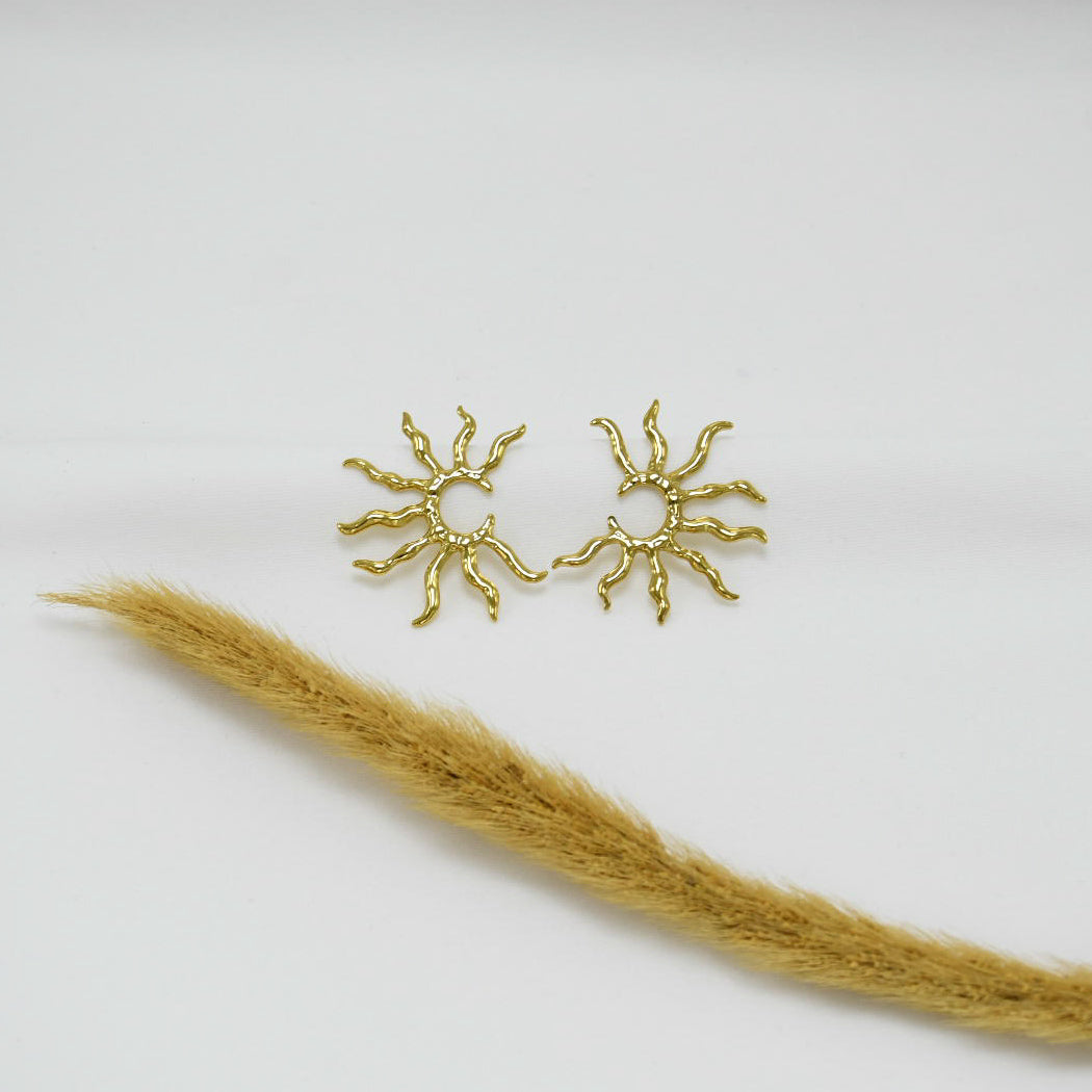 ARETES CHUNKY GOLD SUNRISE