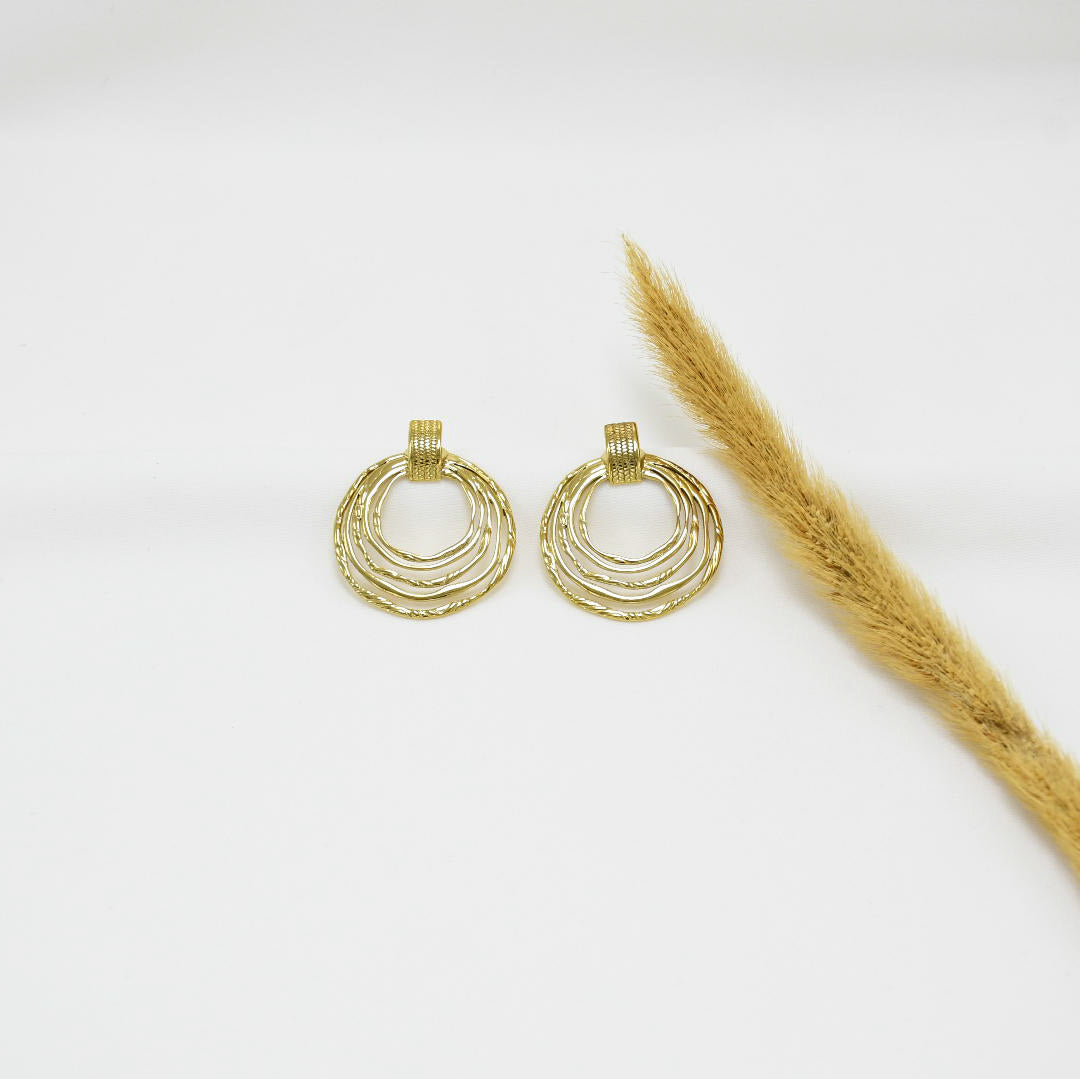 ARETES CHUNKY GOLD KATE
