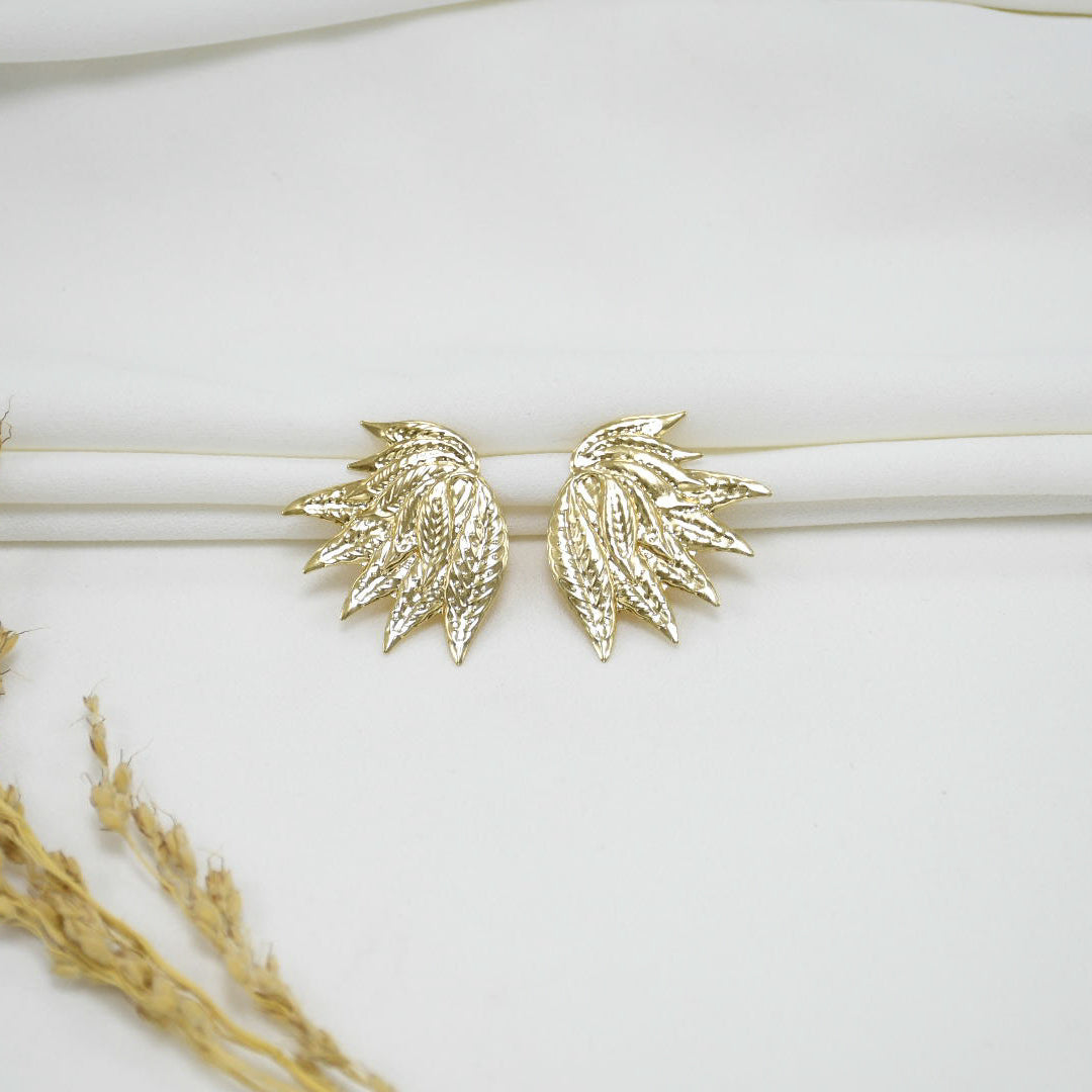 ARETES CHUNKY GOLD FLY