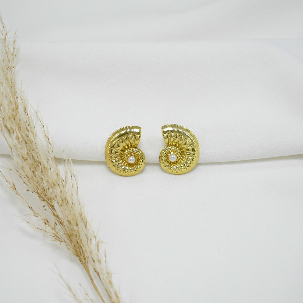 ARETES CHUNKY GOLD CARACOL