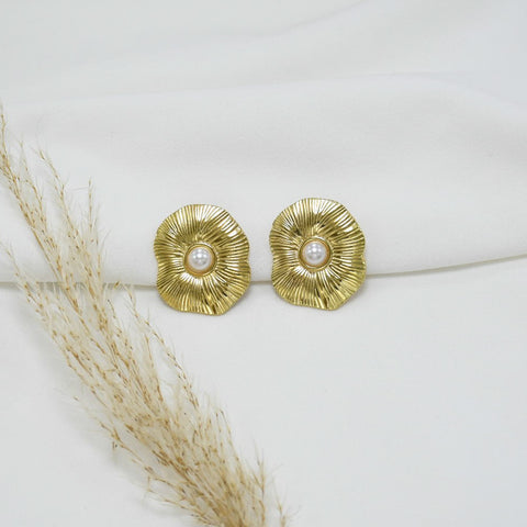 ARETES CHUNKY GOLD OLGA