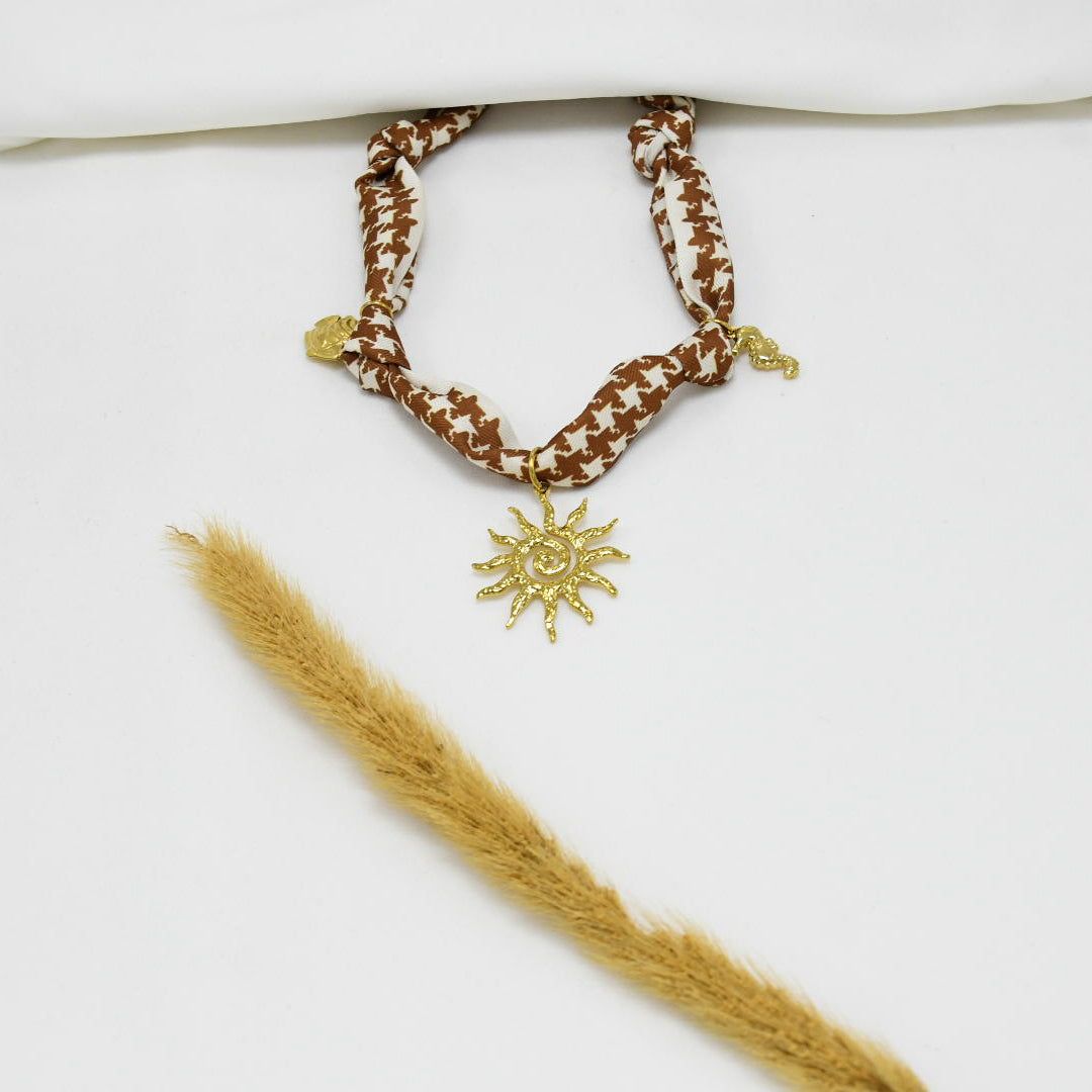 COLLAR BANDANA GOLD CHUNKY ALLY