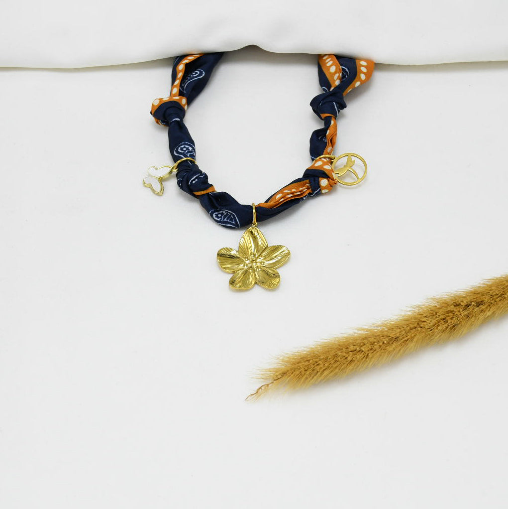 COLLAR BANDANA GOLD CHUNKY MIRANDA