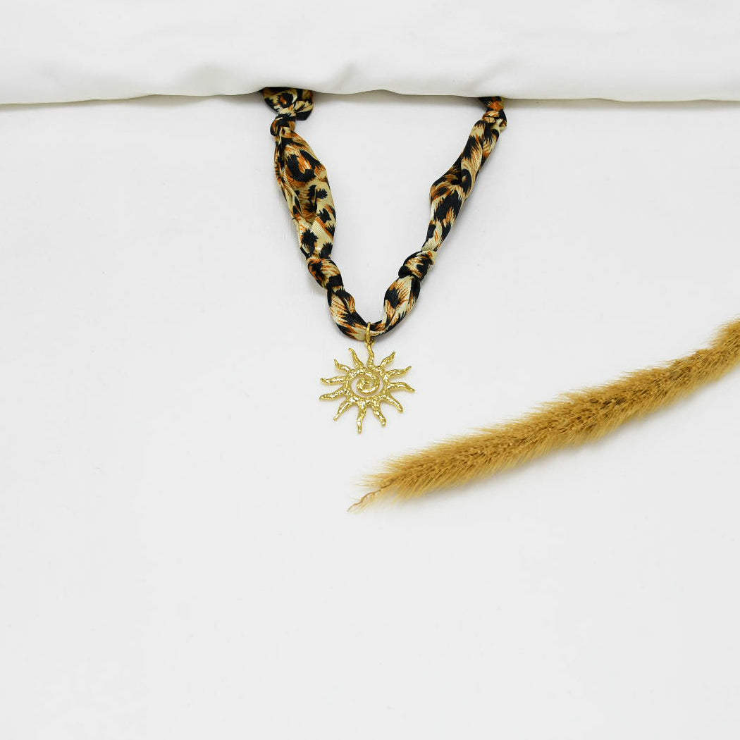 COLLAR BANDANA GOLD CHUNKY OLIVIA