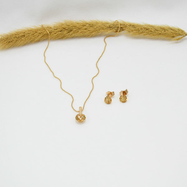 SET COLLAR & ARETES GOLD TESSA