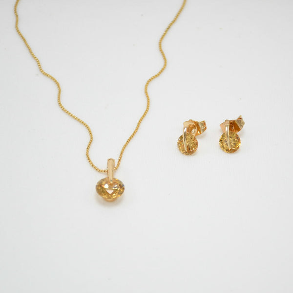 SET COLLAR & ARETES GOLD TESSA