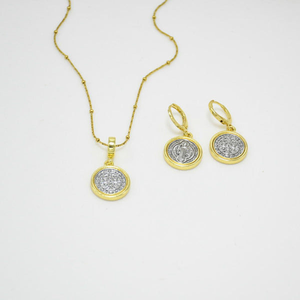 SET COLLAR & ARGOLLAS GOLD LOURDES