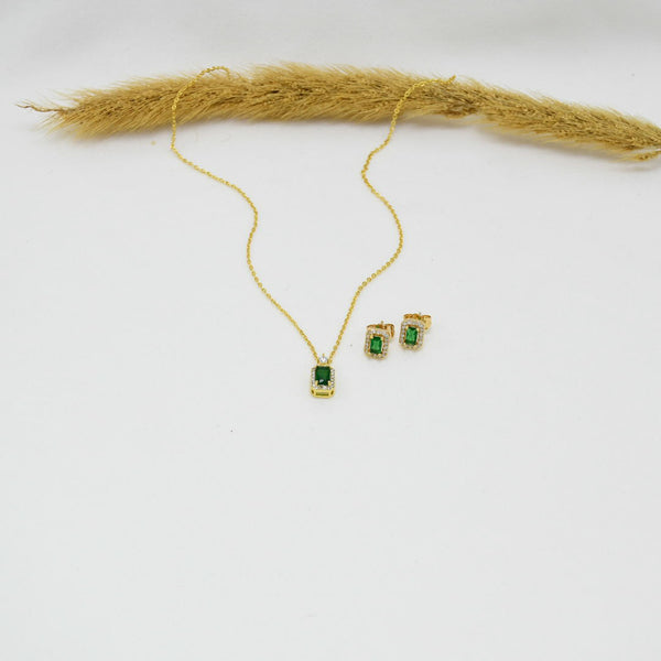 SET COLLAR & ARETES GOLD STRAVAGANZA