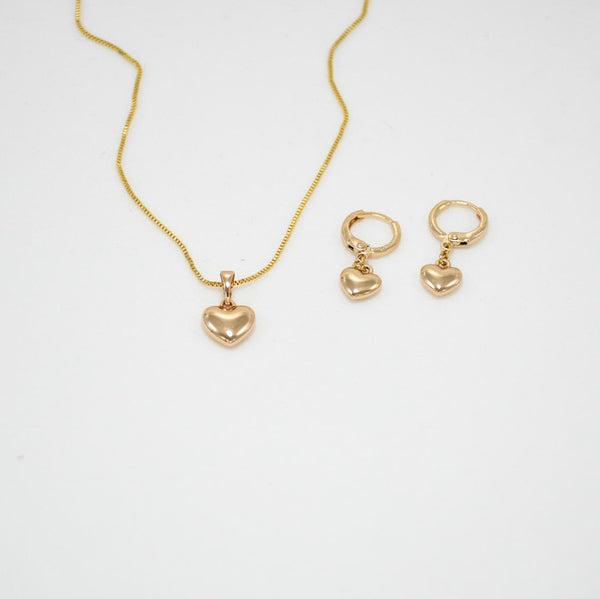 SET COLLAR & ARETES GOLD LOVE U