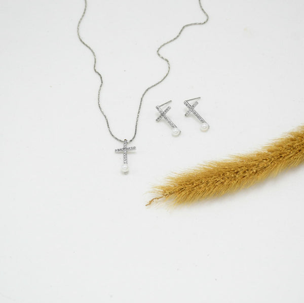 SET COLLAR & ARETES SILVER OLGA