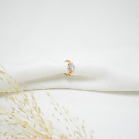 EARCUFF GOLD STARS