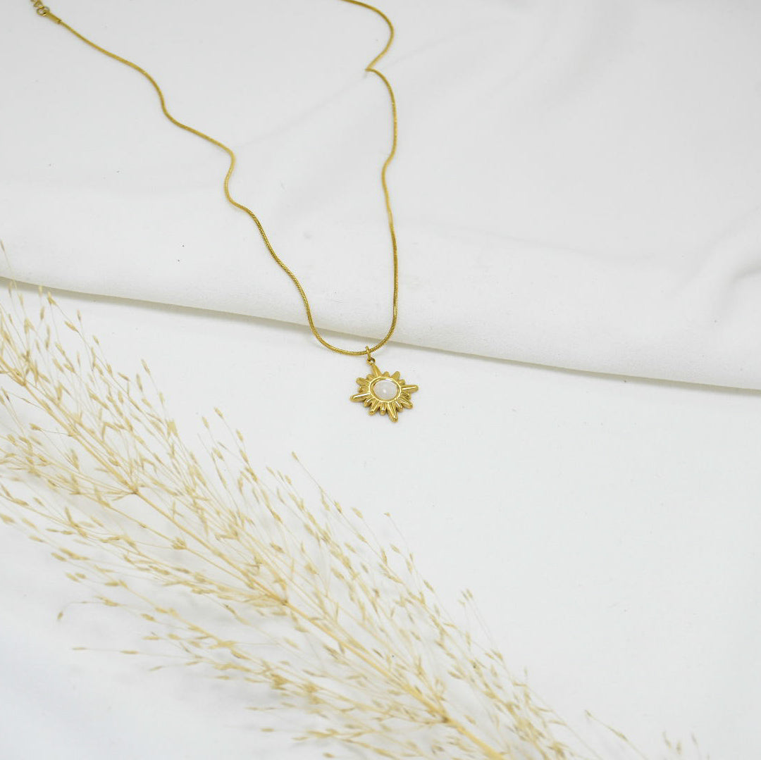 COLLAR GOLD STARS LOVE