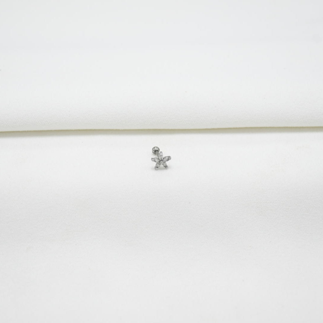 PIERCING SILVER FLOWER